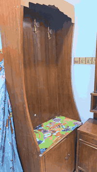 غراض منزليه مستعمله للبيع ديوانيه عروبه سعر 800 بيهن مجال ابيع شلع 
***********
