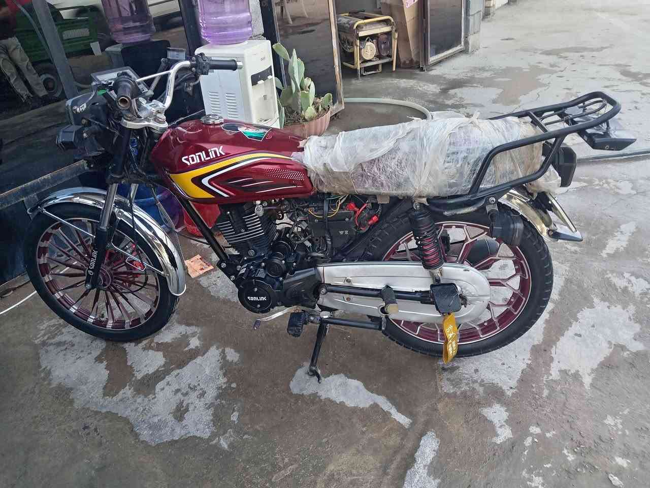 دراجه للبيع موديل 25 أوراق سكنر دراجه جديده مال جناي مرتبة سعر  775


**إذا كنت صاحب هذا الإعلان وتريد حذفه لأي سبب، رجاءا أرسل رسالة إلى الدعم الفني**