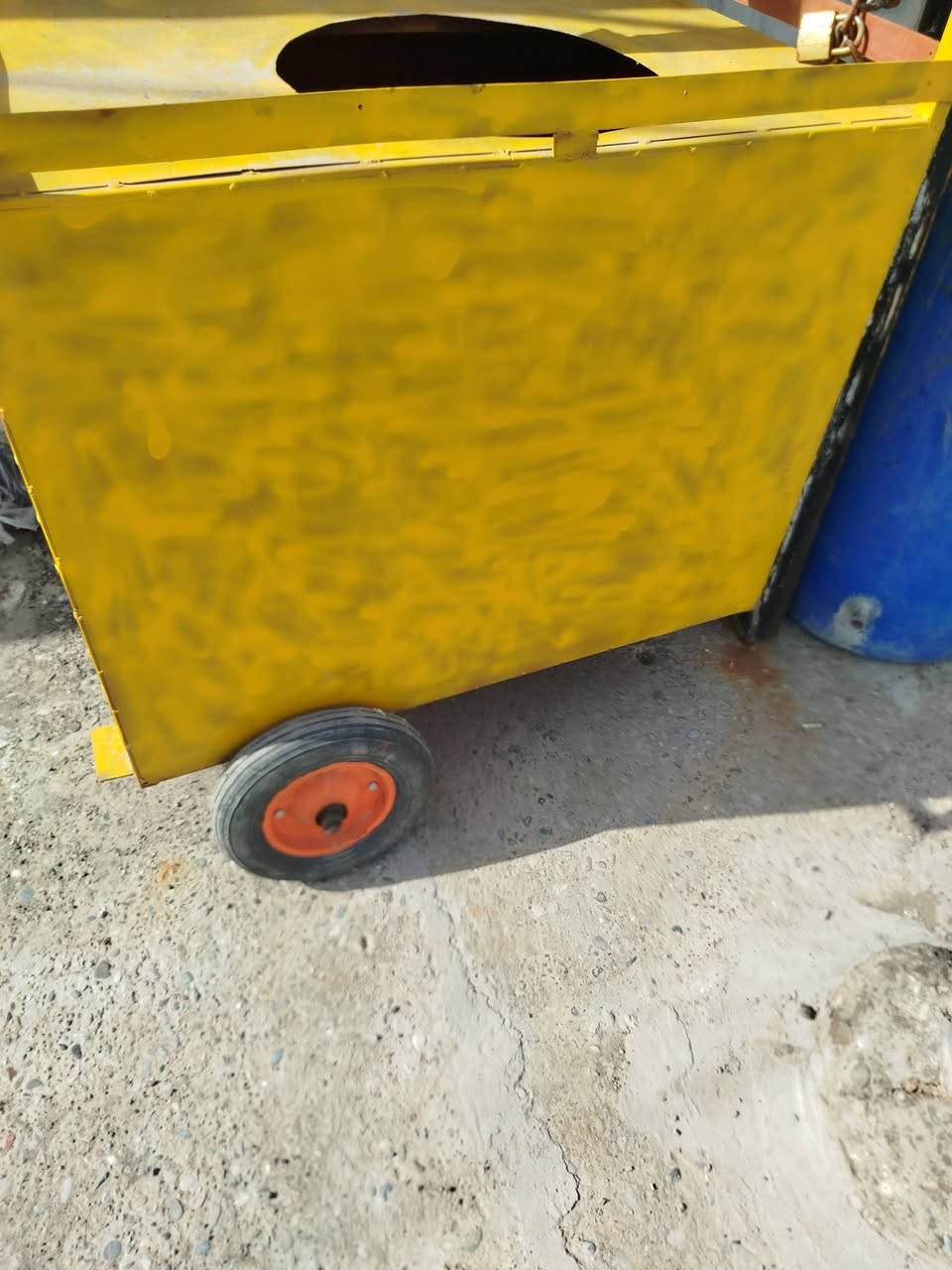 عربانه حديد مال لبلبي ***********
