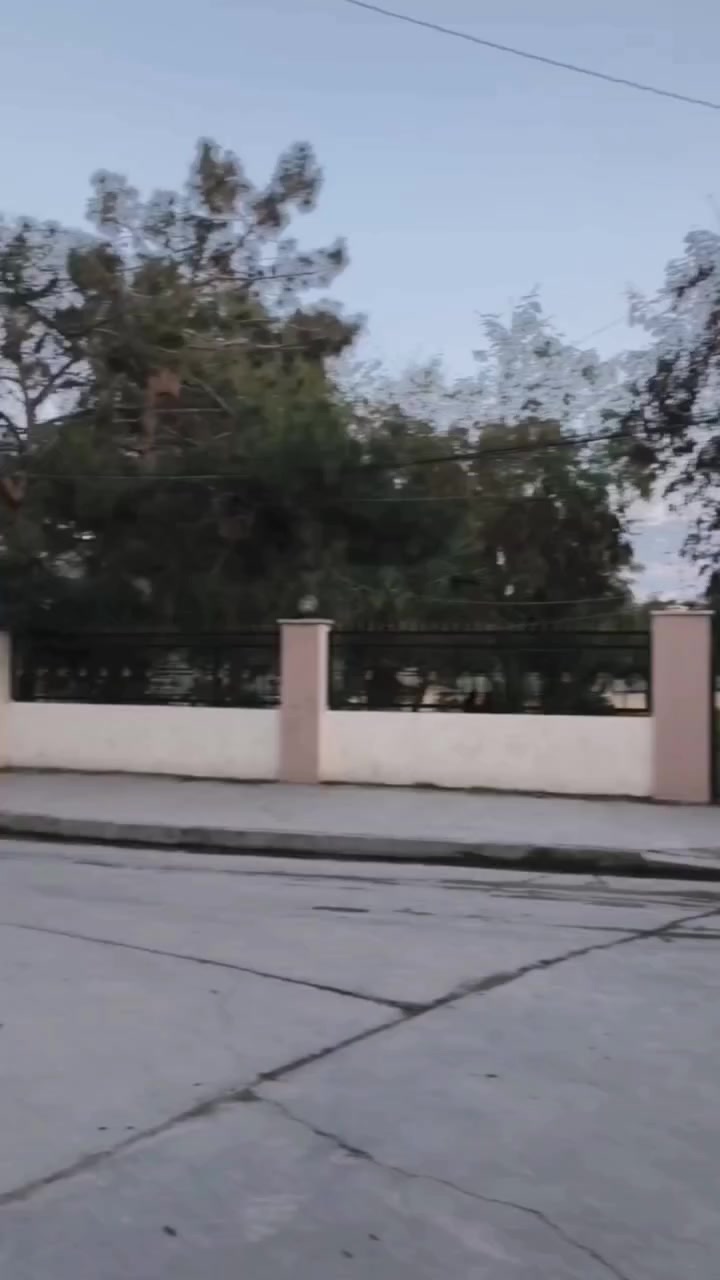 للبيع.... للبيع.... للبيع
ارض للبيع المساحة(800) متر مربع + بيت داخل الأرض (100) متر مربع مجموع المساحة  (900) متر مربع.
الموقع/ موصل- وادي حجر - خلف جامع التوحيد. 
الأرض ملك صرف (سند طابو الأيمن) /  بإسم شخص واحد والتسليم فوري.
سعر المتر 400 الف دينار 
رقم التواصل  ***********
او مراسلة الصفحة الشخصية
