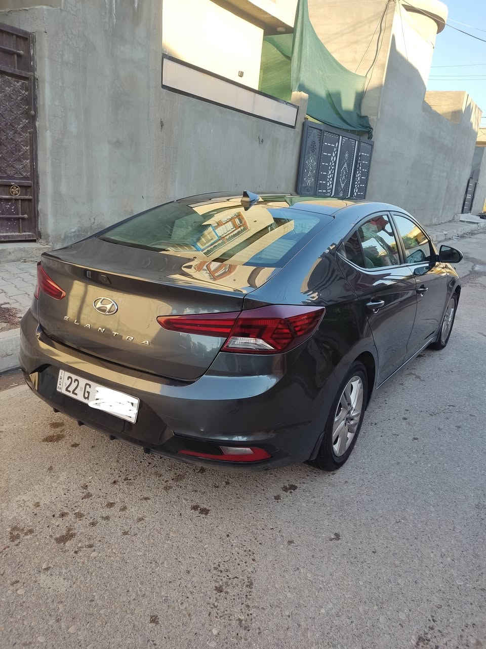 هونداي النترا 2020
رقم اربيل سنوية جديدة شرط التحويل باسمي  وبيها كوبون بنزين 
اللون /نفطي 
الضرر / جامرلغ وبونيد بدون دواخل شاصي وبطاين بالشرط وبي مكانين بارد صغار
مواصفات/ شاشة وكاميرا ونقطة عمياء ورادار امامي وخلفي وتحديد مسار وكشنات جلد 
مكان كركوك 
السعر 132 وبي مجال 
***********
