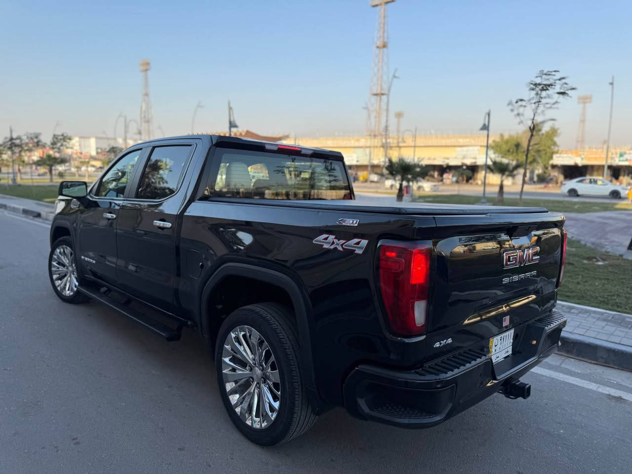 سلام عليكم للبيع جمسي سيرا مديل 2019 باب طول بدي قصير المرغوب مكينه 8 سلندر 5300 فول موصفات ماعده الفتحه مكفوله من الضربه بيها مكانات صبغ فقط مكينه كير حداده تبريد شرط تبريد امامي خلفي السعر 235 

البصرة المعقل
***********-***********
الاتصال هاتفيًا البصرة, العراق
