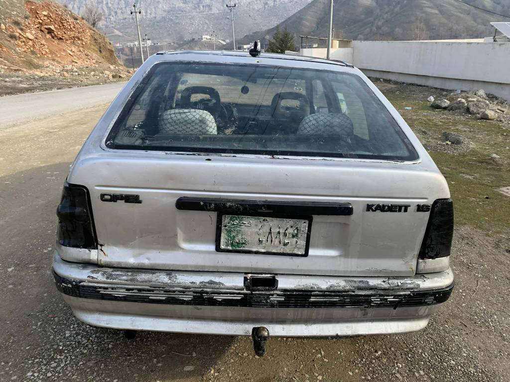 شتی هەرزان و بەلاش و ماڵی فەقیر
ئۆپڵ
مەکینە شازدە (مەرغوبترین مەکینەی ئۆپڵ)
بەنزین زۆر زۆر زۆر کەم دەخوات
٤ تایە و ویلی نوێ
نۆڵی نوێ
گێڕ و مەکینە بەشەرەت
مەکینەی نوێ
پاتری نوێ
کارەبایاتی مەزبووتە
سەنەوی و وەکالە عامە 
سەیارەکە زۆر هەرزانە
نرخی تەنها(١٠) گەڵاقفڵ
شوێن:بێخاڵ
***********
*********** أربيل, العراق
