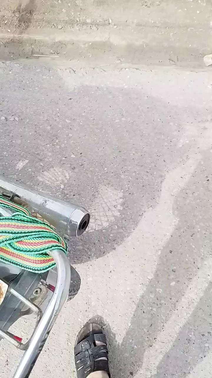 للبيع سعر 200 بي مجال بسيط
*********** بلدروز
