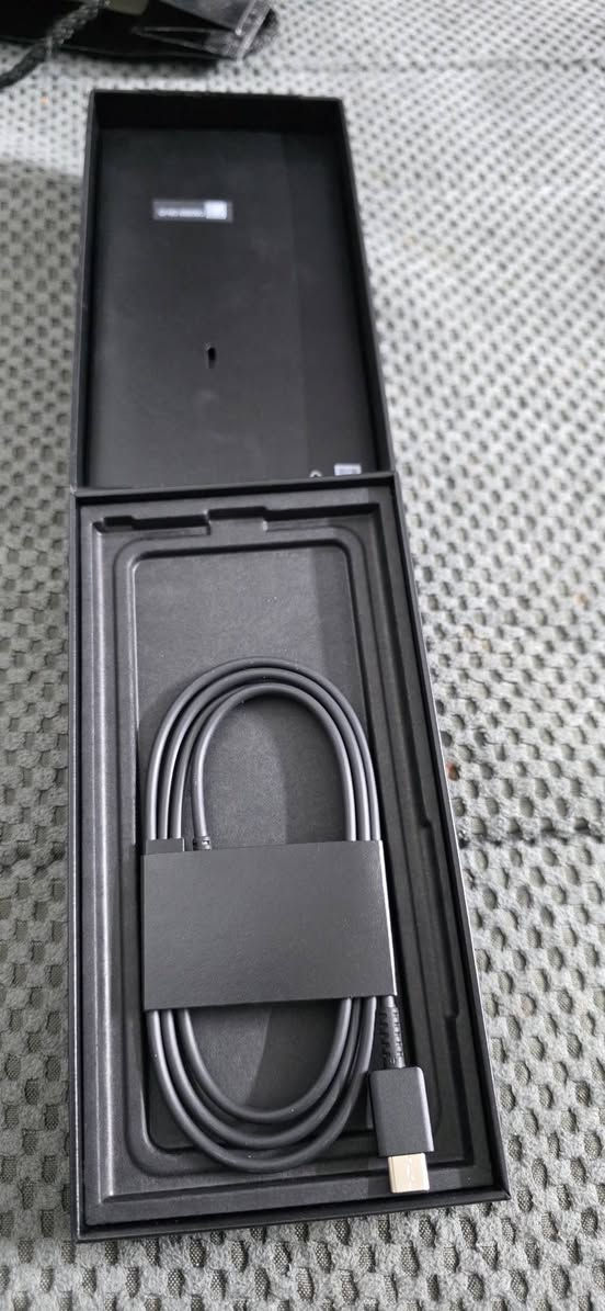 سلام عليكم شباب 
S24 الترا 
نظيف نظافته 100% 
استعمال قليل 
سعره 950 وبيه مجال بسيط 
مكاني الشعب 
رقمي ***********
