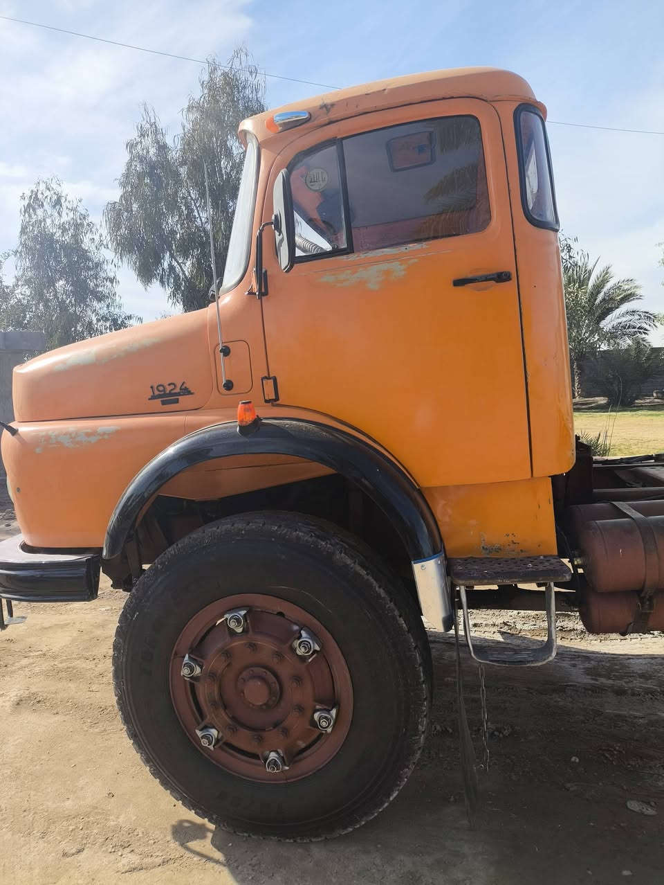 اقجم 81 بلادي رقم نينوى ألماني مكينه وكير مكفولات ***********. *********** مكان سياره الفلوجة الكرمه
