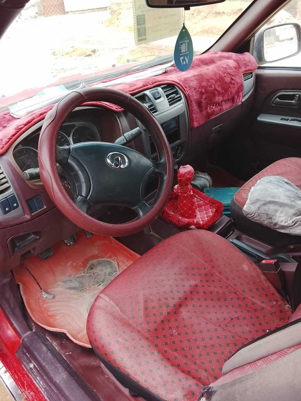 السلام عليكم للبيع سيارة كريت ويل 2013رقم كربلاء حلوه سيارة بسمي مكينه بدايه بخار قليل السعر 65 وبيهه مجال 

مكان كربلاء  
 انتصل على رقم    *********** 

مكلف بنشر انتصل على رقم 👆
