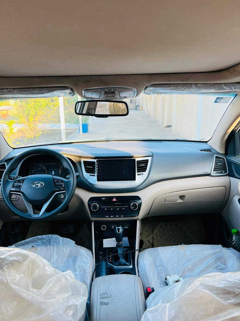 السلام عليكم توسان خليجي 2020فول موصفات ماعدا البصمه رقم بغداد صبغ مكانات بس ابيع حزام بدون حادث اثر طخات 
السعر 165 وبيه مجال
مكان سياره بابل اسكندريه
الرقم ***********
