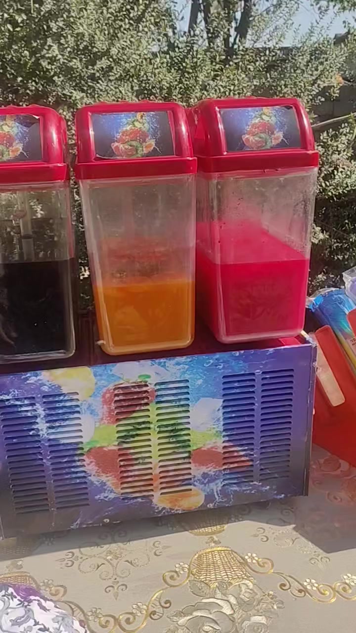 رمضان كريم عالجميع إن شاء الله أسمع الفديو *********** بغداد منطقة الدوره ابو دشير
