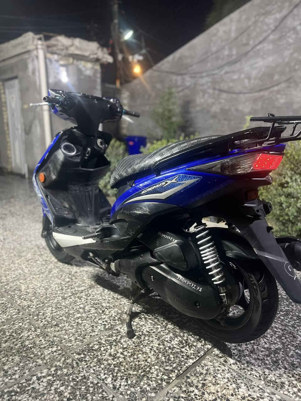 سلام عليكم دراجة سكنس لد محرك ما مفتوح نوزل كهربائي كلهة شغالةدراجة مكفولة مكاني بغداد البلديات سعر 950مجال بسيط ***********
