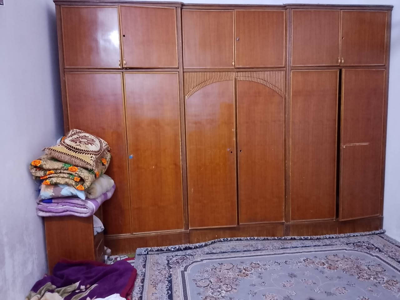 اسلام عليكم كنتور للبيع صاج طابقين  للبيع مستعجل عليه للاتصال الرقم ***********
