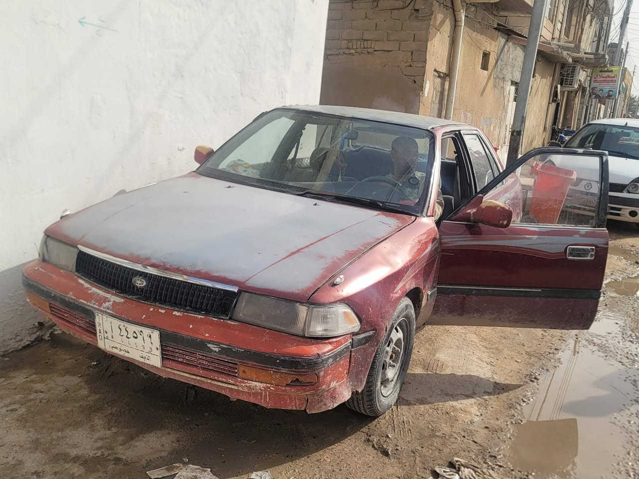 السلام عليكم صاحبها بسفان لكن ضاع رقم تليفونه وعندي هاي الكرونه بسم جاري مكينه  وكير بالضمان و مكفوله من الصبغ والضربه   ابو الخصيب سعرها 30  ***********
