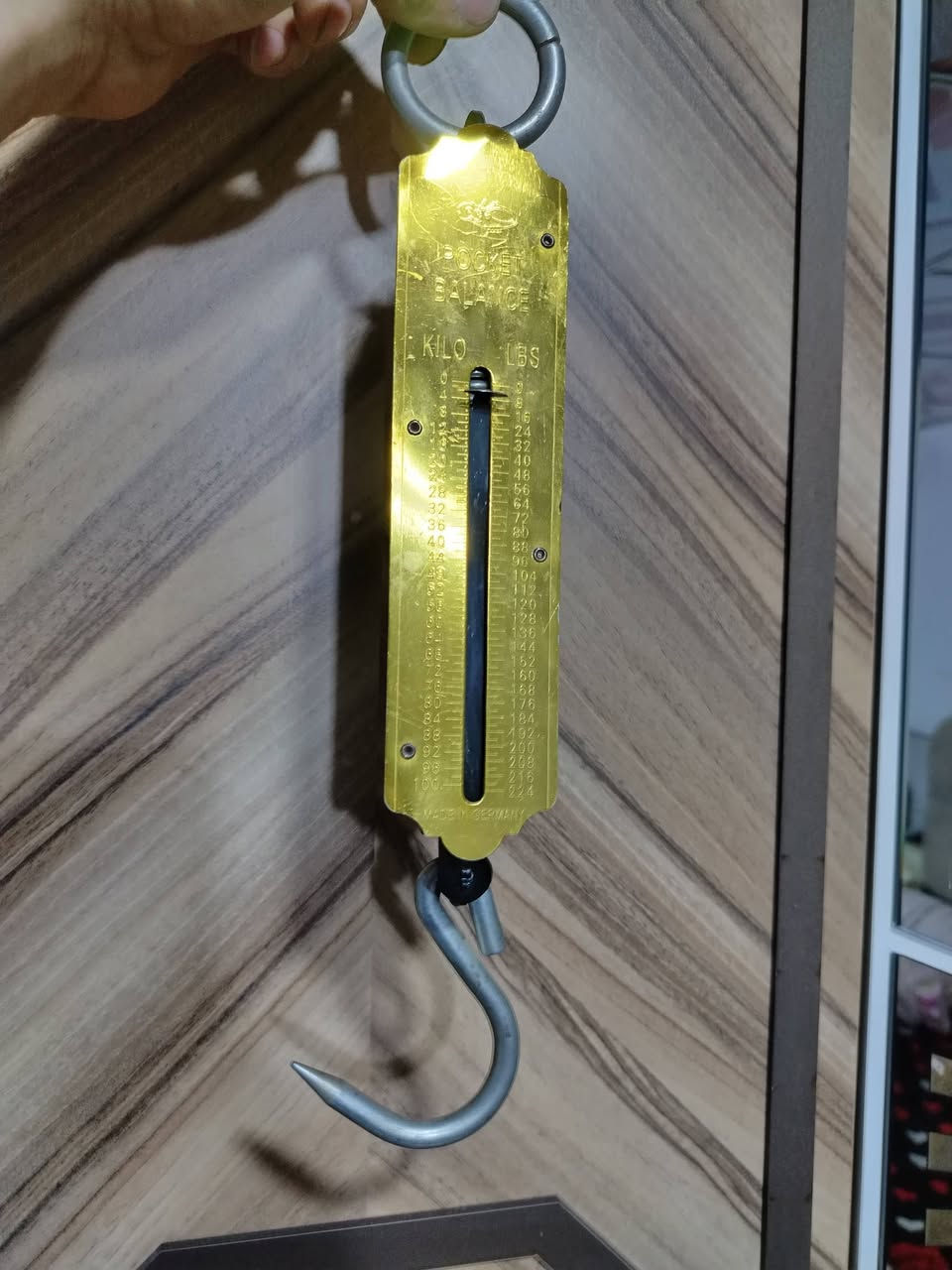 طلع عندي گبان هيج شكل منو يفيدة يخلي سعر وياخذة


**إذا كنت صاحب هذا الإعلان وتريد حذفه لأي سبب، رجاءا أرسل رسالة إلى الدعم الفني**