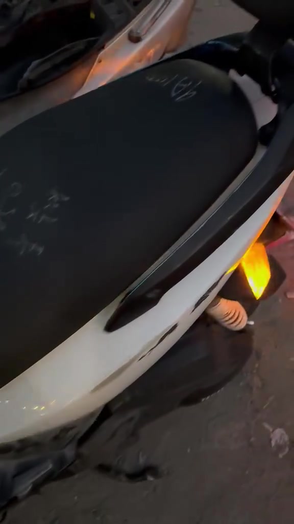 جي تي ار  للبيع
الدراجة بلادية كهربائيات مكينة حلوه الدراجة على وضع البلاد سعر ٧٥٠ الف وبيهة مجال حك الجية مكاني مدينه الصدر 
رقمي ***********
