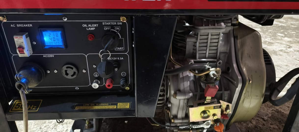 سلام عليكم مولده كاز سلف مع هندر جديده مستعمل شي قليل للبيع السعر 700 استفسار اكثر اتصل***********
