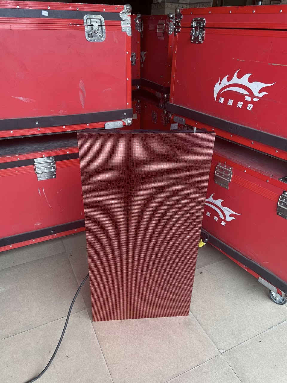 Selling 280 square metres Leiling 3.91 indoor screen, high brush 3840 Nova system, contact if necessary


**إذا كنت صاحب هذا الإعلان وتريد حذفه لأي سبب، رجاءا أرسل رسالة إلى الدعم الفني**