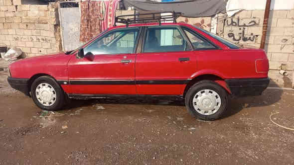 من رخصت ابوالكروب اودي للبيع شرط التحويل دفتر بانزين السعر22 وبيه مجال ***********
