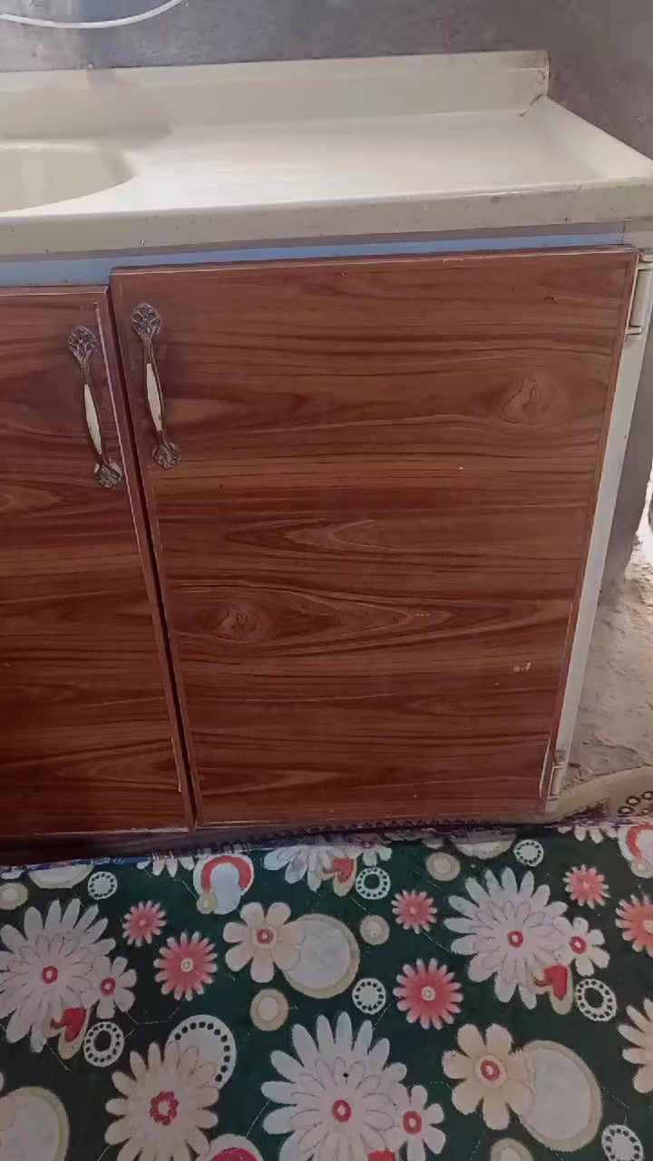 سنگ للبيع العنوان سماوة
متر و60نضيف كلشي مابي ماخذته ب 160ابيعه 100بس الشراية تراسلني 👍🏻


**إذا كنت صاحب هذا الإعلان وتريد حذفه لأي سبب، رجاءا أرسل رسالة إلى الدعم الفني**