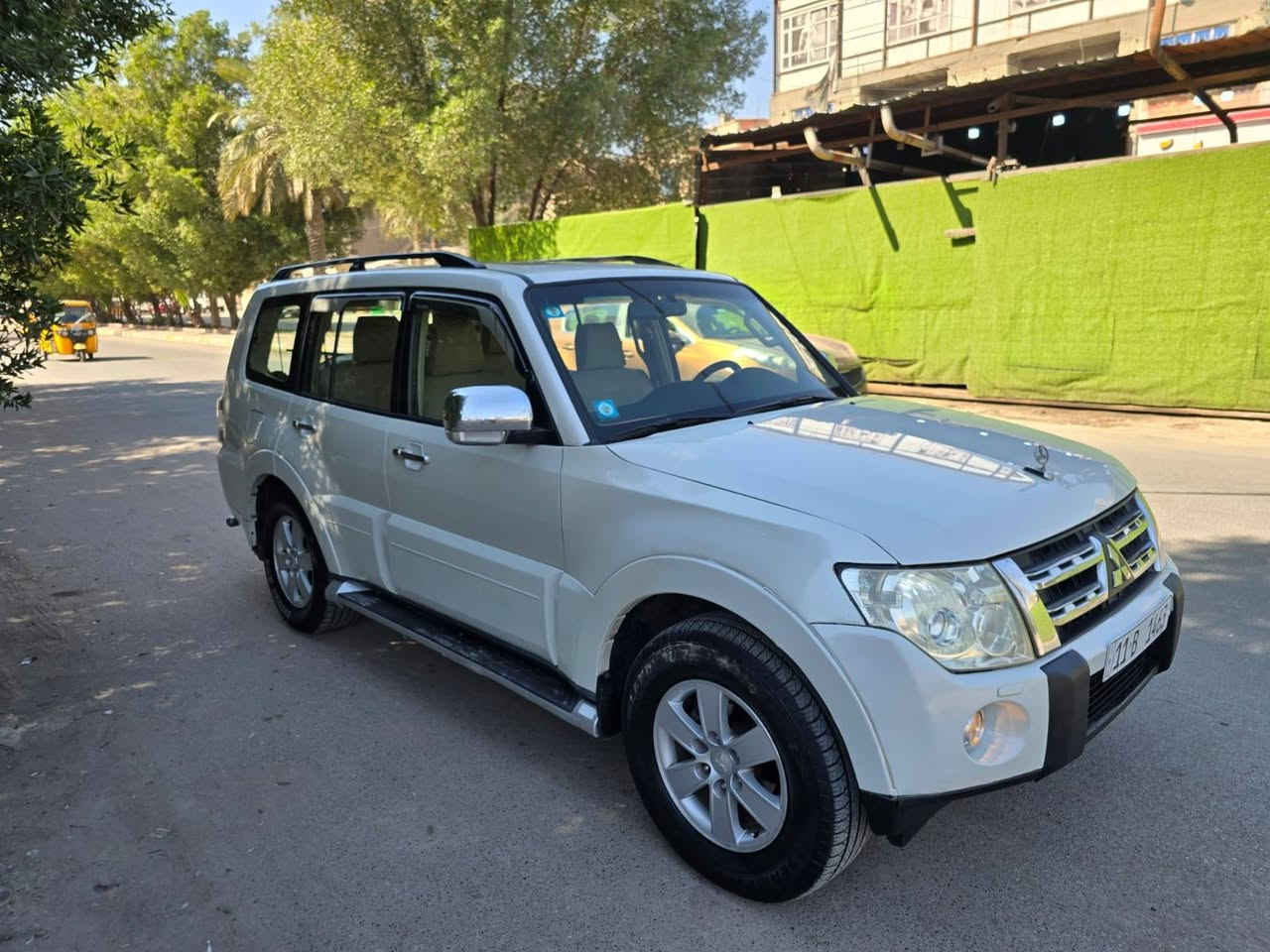 السلام عليكم
باجيرو حبتور 2008 فول مواصفات (1/1)
دمام فتحه كشن جلد وكهرباء مري كهرباء وشفط تحكم ستيرن شاشه اعطال فور ويل محرك 3000 بلاد شاد بيها منضومه غاز تبريدها ثلج 3 قطع رقمها مميز سنويه بسمنا بيها فقط قطعه صبغ ( جاملغ امامي ) مكانها بغداد شارع فلسطين سعرها 117 
للامانه السيارة جاهزه بدون نقص واحله من الصور بهوايه 
للاتصال ***********
