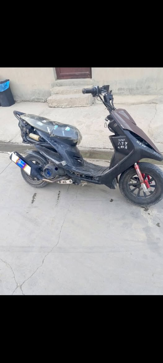 ماكس عدله للمراوس مع ايراني نظيف أو للبيع السعر 425 التفاصيل خاص متواجد فيس و واتس و رقم ***********
