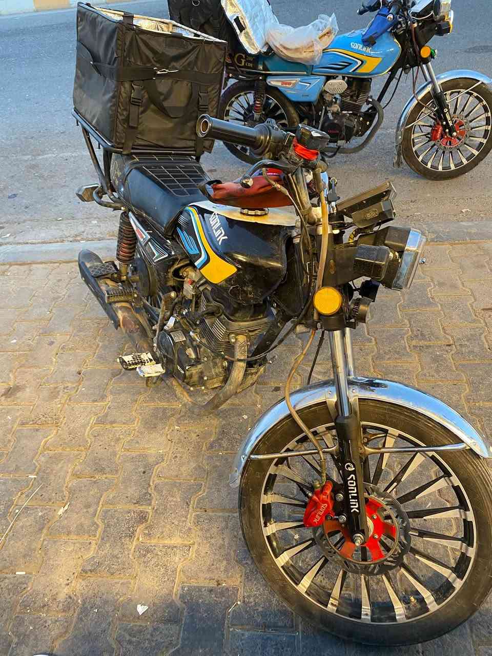 إسلام عليكم سيفان مديل 25 محرك ضاغطه وزنجيل دايون بلادي السعر 750 وبي مجال وغير متواجد ع نت ***********
