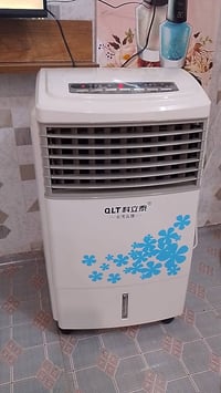 مبردة • مبرده • مبردة هواء • تكييف هواء • مبرد جو • مستعملة • بحالة جي...