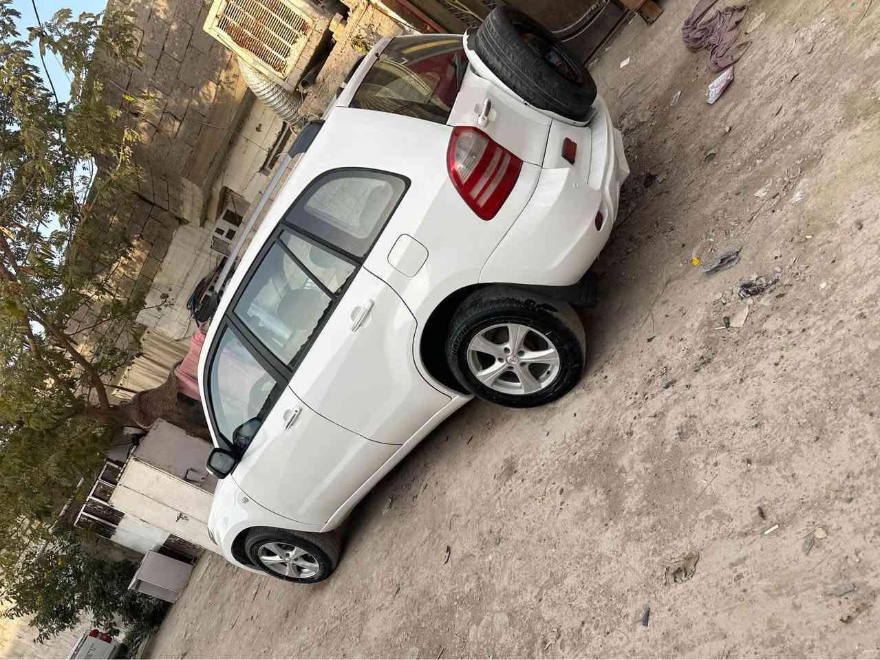 السلام عليكم جون وي موديل 13 مزاد وزاره الداخليه كتابها بسمي اسويلك وكاله ام الباركود وتطلع بيها وين ميعجبك معفيه رقم وكمرك عل دوله مجاني عليك اجور رسم فقط مكينه مسيوبيشي بلادي كير اوتماتيك جام اوتو فتحه سقف سياره جاهزه صابغها حزام جماليه بدون حادث مكاني بغداد الشعب السعر 38 وبيها مجال *********** بغداد, العراق
