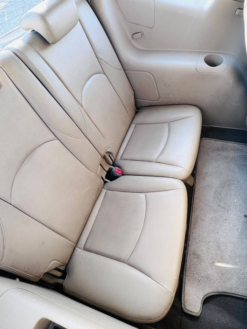 السلام عليكم ورحمة الله وبركاته 
كيا موهافي. للبيع. 
موديل. 2016. رقم اربيل بسمي
مكفولة  كفالة عامه 
فور ويل. 
تحكمات ستيرن جهتين 
كامره حساسات خلفي وامامي 
كشنات جلد تبريد. ثلاث قطع
شاشات. داخلية 
باب الجنطه. شفط
محرك 6 سلندر 3800
ماشيه. 148  الف حقيقي 
السعر. 180 $. 

سياره جاهزه ومابيها اي نقص. تخم تاير جديد. نكسن الاصلي  
باتري جديد. للاستفسار 
***********
مكان السيارة بغداد
