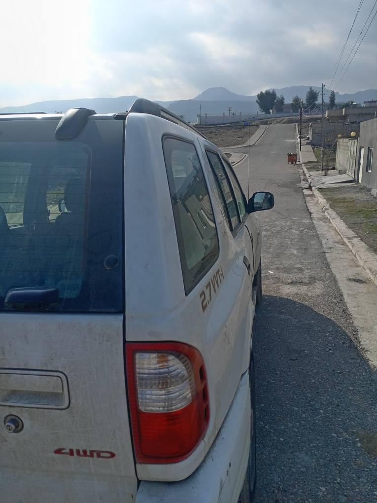 ئای سوزو مودیل 2000 بۆ فرۆشتن مواسەفات تەبرید و جام کارەبایی وقوفڵ مرکەزی و دەبڵ ئەکسل فول موسەفات  هەموو گیانی بەشەرت شوێن ناحیەی سکتان ژمارەی مۆبایل *********** أربيل, العراق
