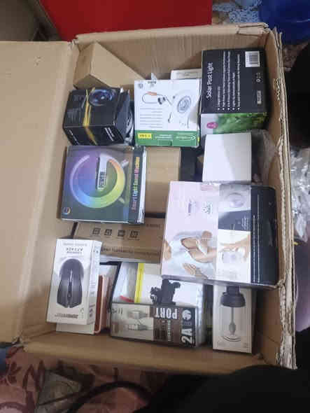 سلام عليكم كورتون امزون كله كتروني سعره ٨٠الف الوزن ٢٠كلو 
فلوجه ***********
