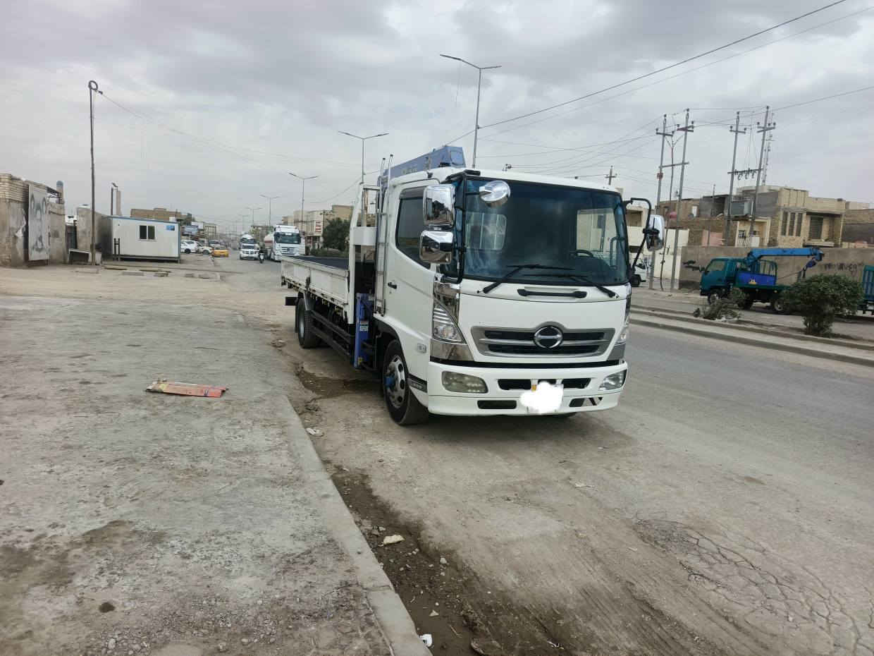 سلام عليكم
هينو شيطان كرين راك 4 اسلايت مخالف 4 أرجل كفاله عامه
 محرك 5 سلندر سوبر 
السعر 395$ 
***********
***********
