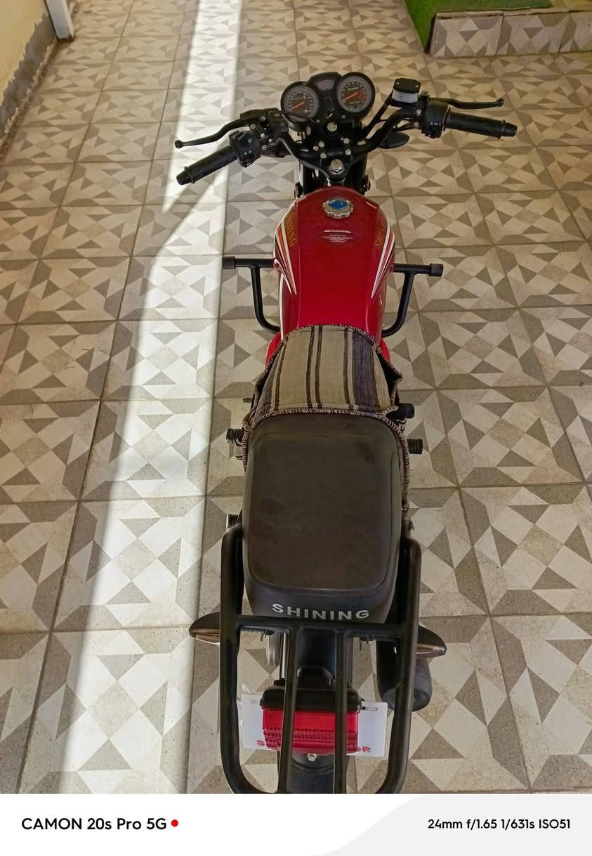 السلام عليكم
دراجة شايننك مديل 2023 للبيع 
الدراجه باسمي صار 4 اشهر مطلعة من الوكيل مامتعوبه ابد عليهة عدسه زينون كهربائيات كلهة شغاله 
اوراق اصولي اصولي مو سكنر 
يعني الكمرك مدفوع وصاعده هزه باقي بس على الوحات
مكاني بابل 
تفاصيل اكثر اتصل على الرقم 
***********
والخاص مفتوح
