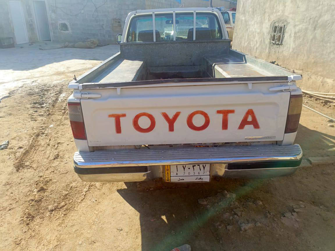 بيكم 2001 رقم بغداد بسمي مكفوله كفاله عامه السعر 110وبيها مجال العنوان كركوك قرية الصياده رقم ***********
