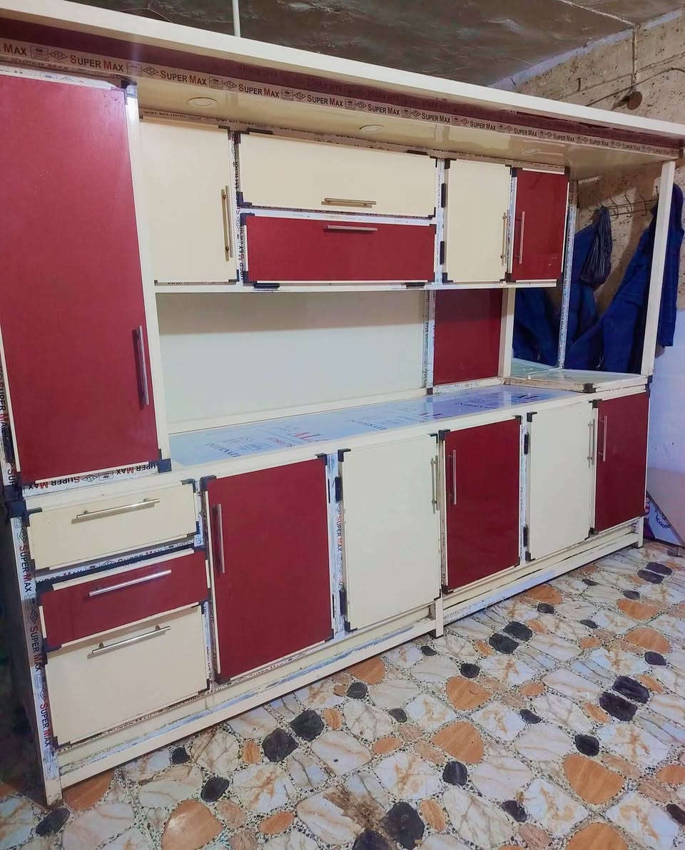 كاونترات تزكام مترين ونص مع سنك متر 265
كاونتر ثلاث أمتار السنكي متر ونص ب375 الشراي يتصل *********** واتساب العنوان ديوانية

