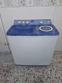 غسالة الحافظ حجمه ١٦كيلو اخت الجديد بلادي شركه اي عطل مابيه  077620603...