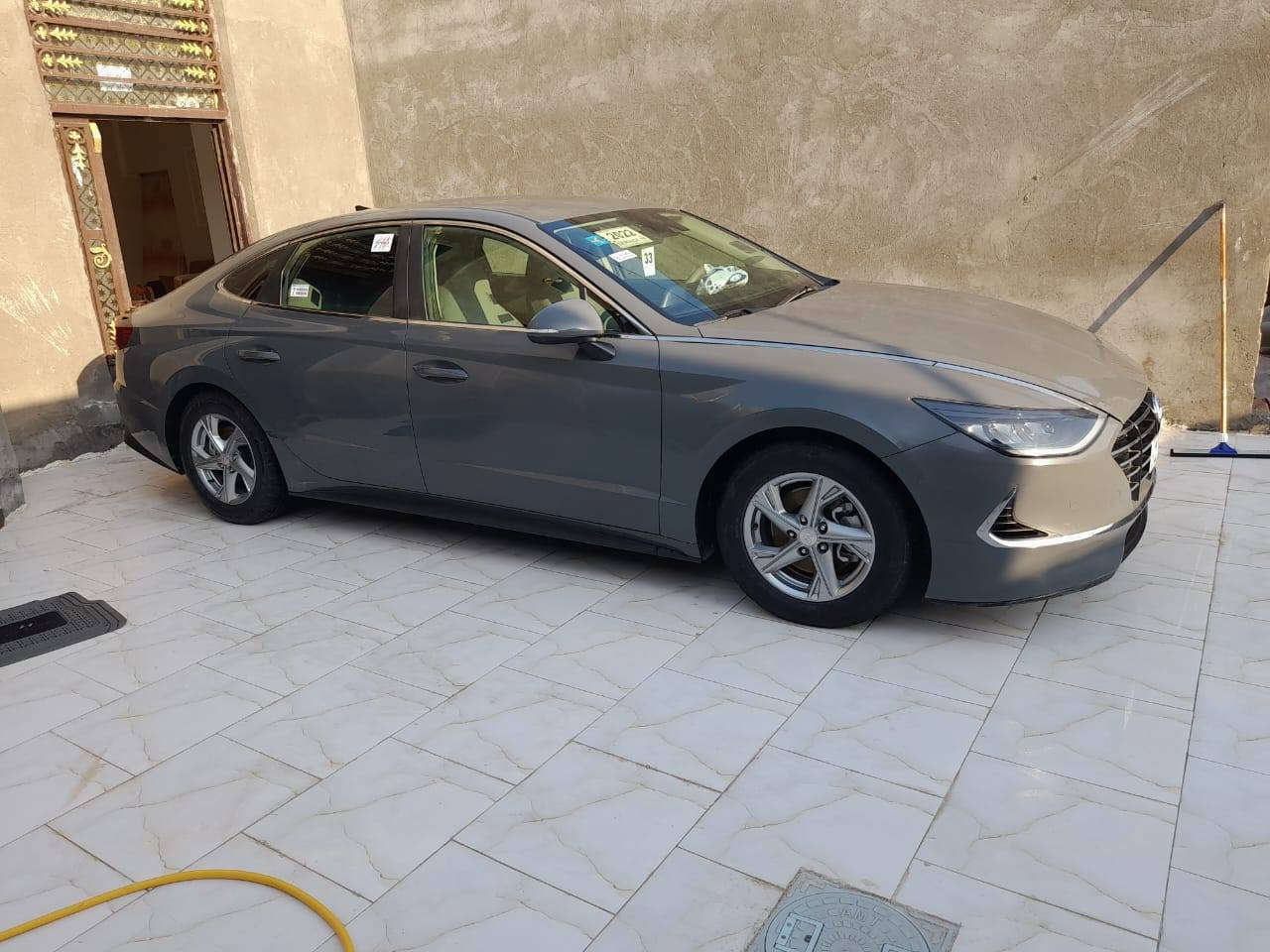 سوناتة 2021 محرك 2500 گير مكينة حدادية تبريد شرط رقم مثنى معوقين ليبل واحدماشية 850000السعر 155 وبيهة مجال للاستفسار *********** او***********
