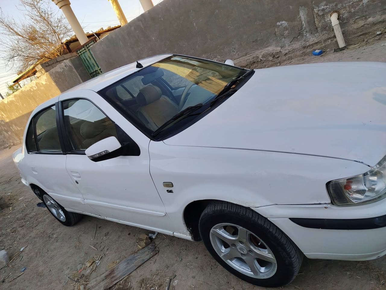 السلام عليكم سياره سمند مديل 2011 سنويه تسقط 2029 تحويل ثاني يوم راعيه جيرني مكينه وكير خير من الله تبريد ثلج السعر 30 وبيه مجال قليل حك الجيه العنوان البصره قضاء المدينه ***********
