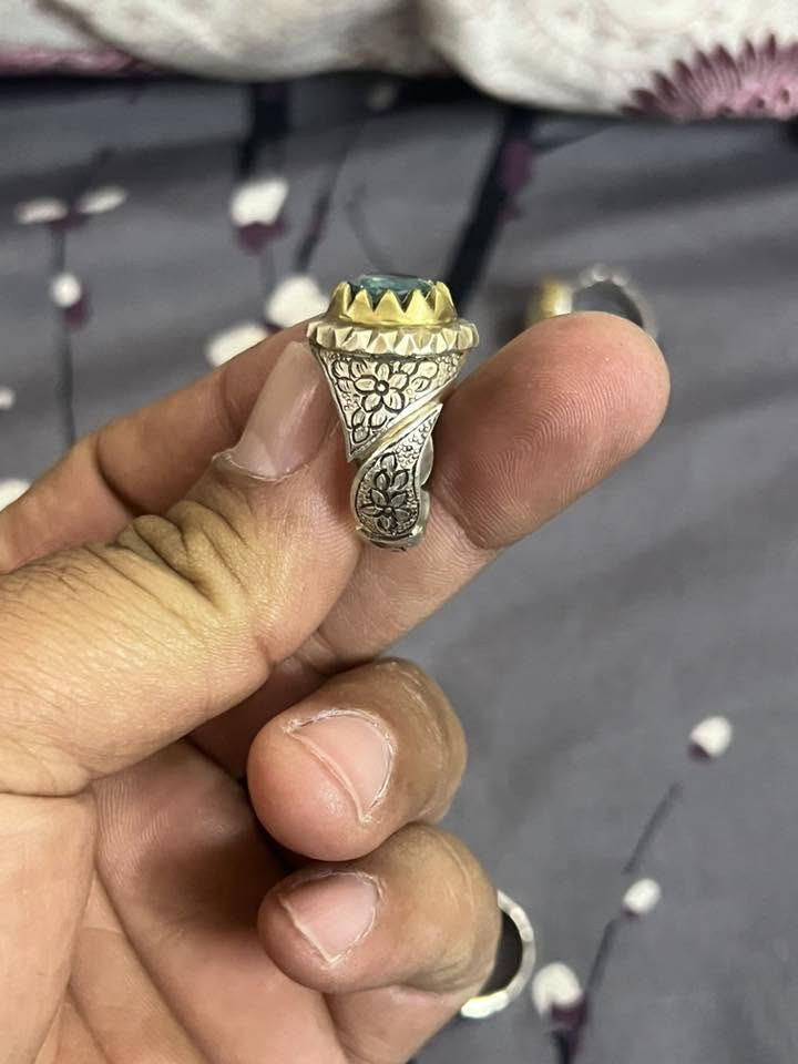 السلام عليكم اخوان ٥محابس السعر مالهن ١١٥قفل توصيل ماعندي تريدهن تجي تاخدهن مكاني بغداد اتصال ***********
