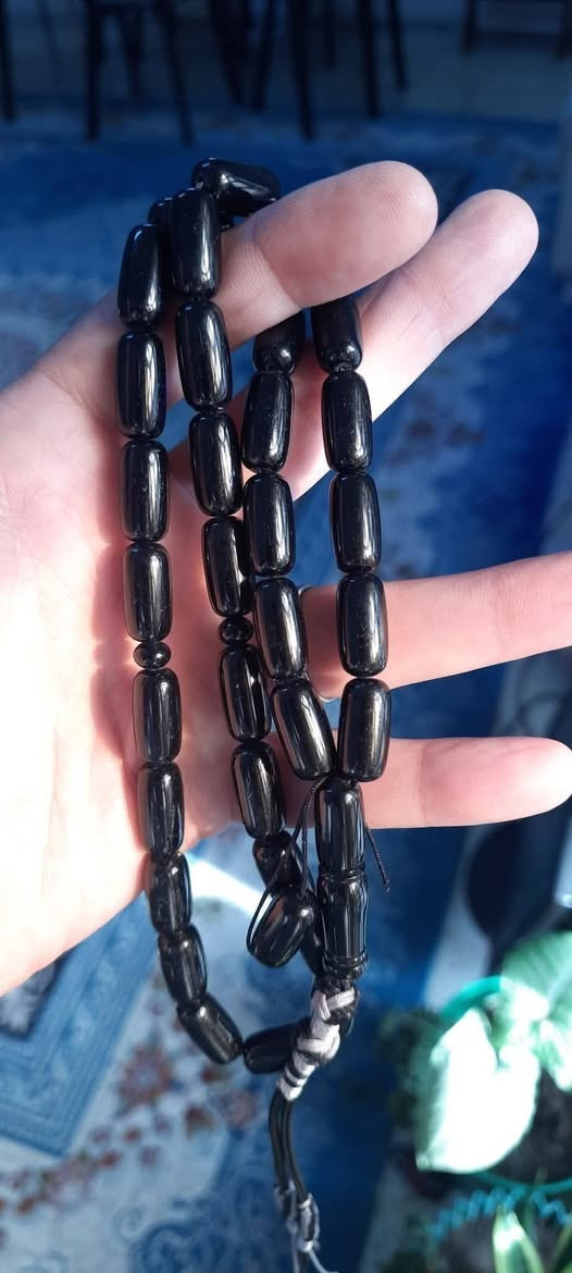 سندلوس تركيه كبسولي ٣٣ حبه كركوشه خليجيه لون  اسود حجمها ١٧ × ٨،٥٠  ملم جميله جدا حبه وحده احتياط (( سعرها ٢٠ الف عراقي مع التوصيل  ))  واتساب ***********
