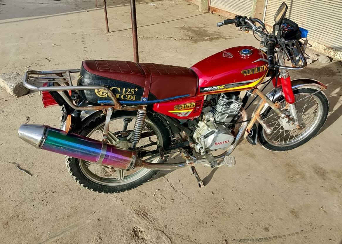 للبيع ماطور سيفان موديل 2017
كامل كلو شغال
معمر جديد .
السعر 350 وبي مجال شي قليل
للتواصل خاص او على الأرقام التاليه
***********
***********
المكان قرية العباس
