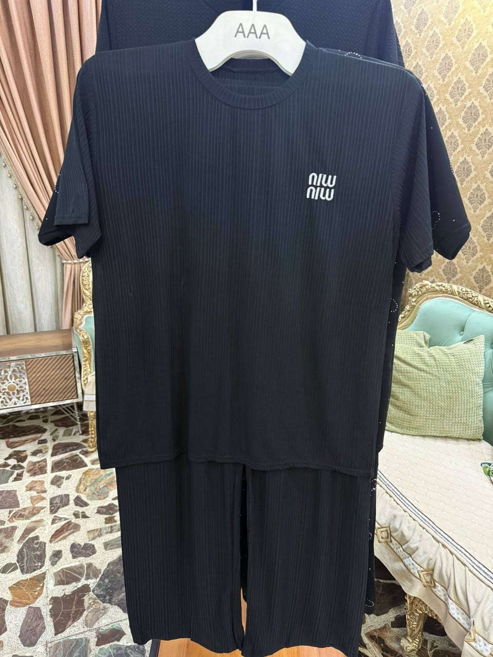 قياس فري سايز
سعر الدرزن 80 الف
https://t.me/zozoshop88


**إذا كنت صاحب هذا الإعلان وتريد حذفه لأي سبب، رجاءا أرسل رسالة إلى الدعم الفني**