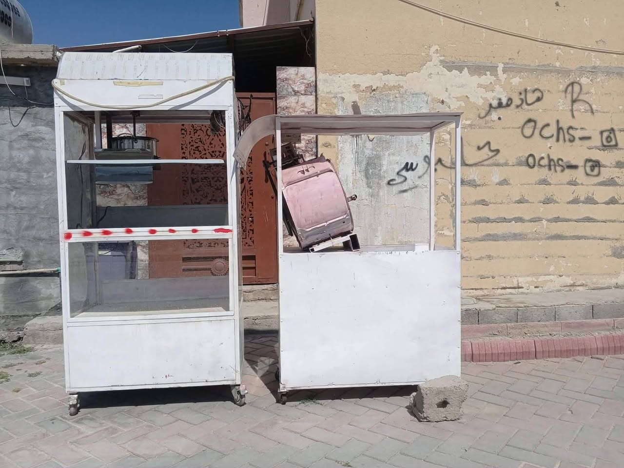سلام عليكم 
عرباين شاميه وحب 
للبيع 350ثنينهن وبيهن مجال مكاني حبانيه 
*********** واتساب فقط
