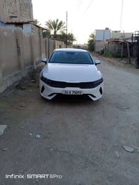موديل ٢٠٢٢ • ماشي ٥٧٠٠٠ • فرش جلد