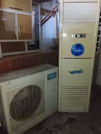 سبلت عمودي شغال   نوع ضاهر على شاشه نقص بس غاز نظيف سعر 500بيه مجال لل...