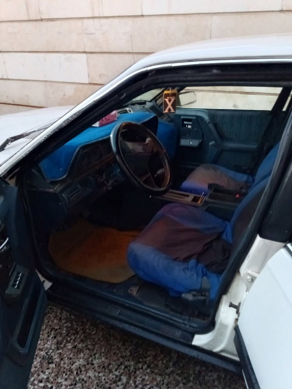 اود موديل 90 نضيفه جدا سعرها 32ورقه وبيه مجال ***********
