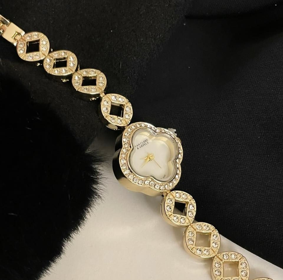 ساعات اجمل ل الوانً و المديلات اسعار تنافسيه كلش رخيصه توصيل جميع محافظات العراق للحجز مراسلت صفحت ل انستغرام

https://www.instagram.com/flaor.1_?igsh=Mnpidm1uZnRscWUx&utm_source=qr


**إذا كنت صاحب هذا الإعلان وتريد حذفه لأي سبب، رجاءا أرسل رسالة إلى الدعم الفني**