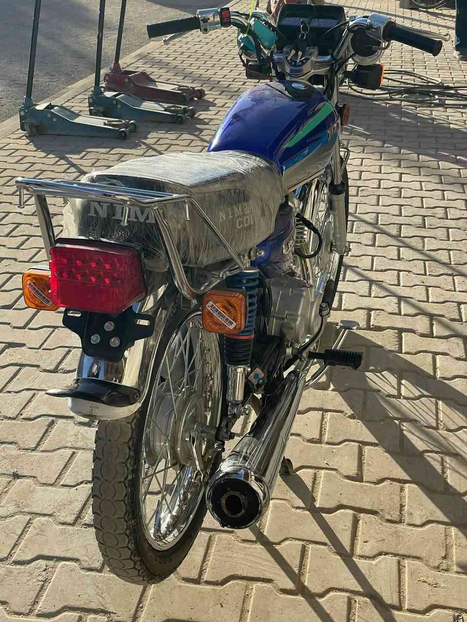 دراجه نامه للبيع موديل 25مكان ديالى الخالص السعر 700او بيه مجال حك الجيه دراجه خير من لله ***********
