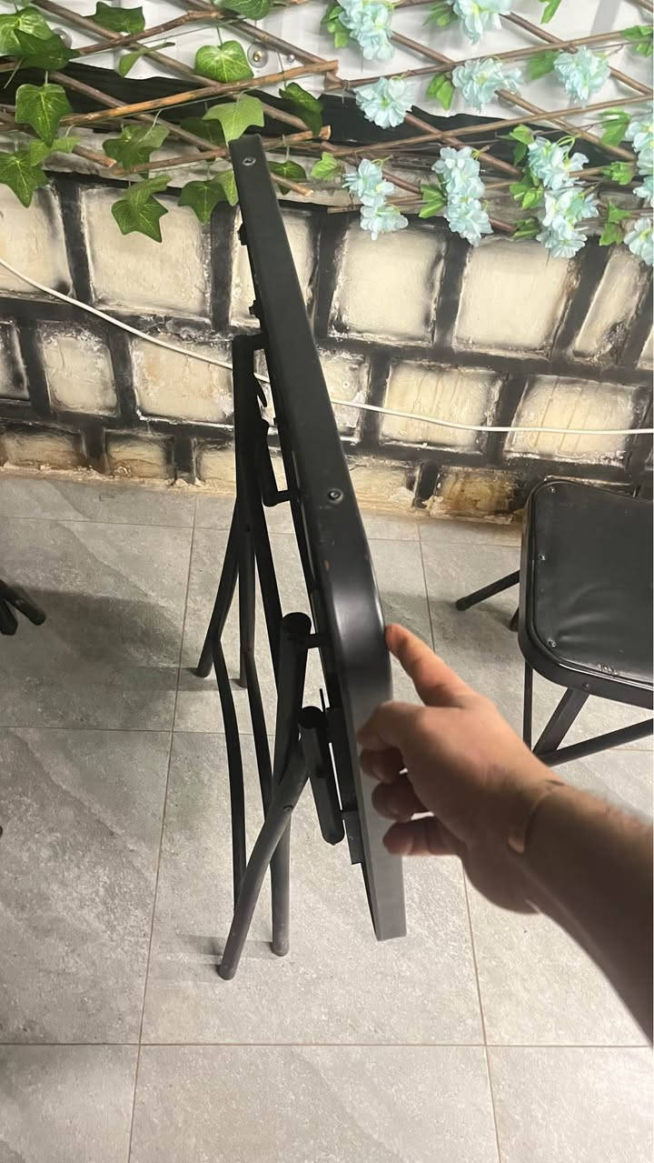 ميز قابل للطي ارجل حديد والميز زجاج كركوك, العراق


**إذا كنت صاحب هذا الإعلان وتريد حذفه لأي سبب، رجاءا أرسل رسالة إلى الدعم الفني**