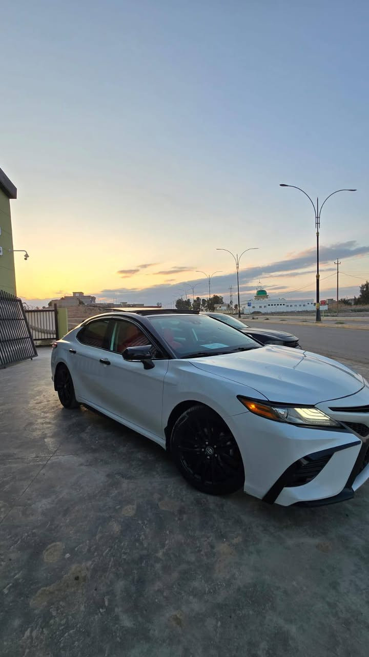 السلام عليكم
كامري xse فول 

موديل 2020

ماشيه 74 
رقم دهوك بسمي 
ضرر موجود بالسونار شرط لا دواخل ولا ايرباك
السعر 220 $ وبيه مجال 
للاستفسار ***********
