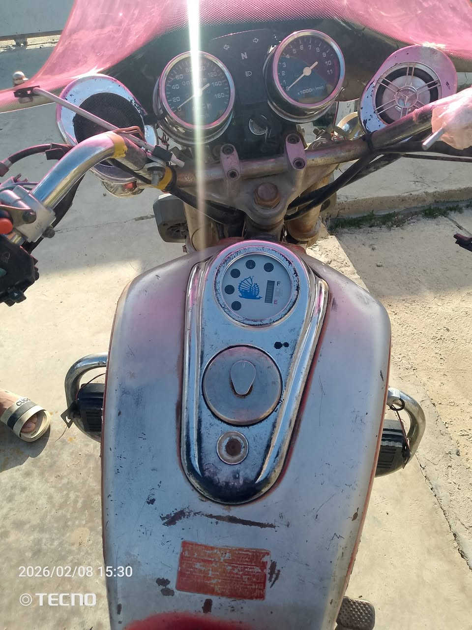 السلام عليكم دراجة جوندة موديل 17 أوراق أصولي نكرة  سلف وهندر  لايتات لد. الدراجه حلوة ونضيفة  محرك نضيف ومامفتوح  السعر 650 وبيهة مجال مكان حلة ناحية النيل. الشراي يجي خاص


**إذا كنت صاحب هذا الإعلان وتريد حذفه لأي سبب، رجاءا أرسل رسالة إلى الدعم الفني**